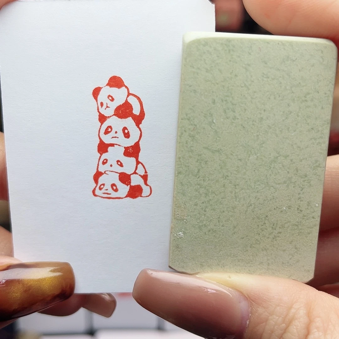 寿山石印石小熊猫1.5×3