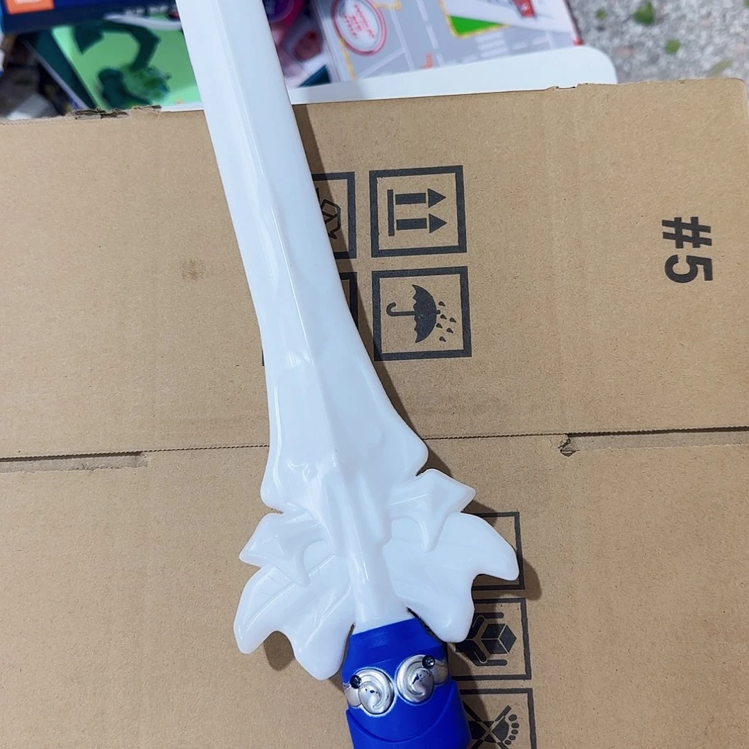 布灯光音效剑编号766