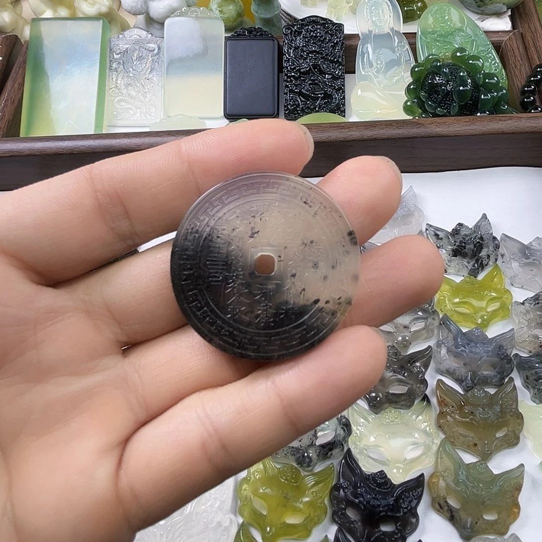 未镶嵌岫玉吊坠(不含链)油**帝