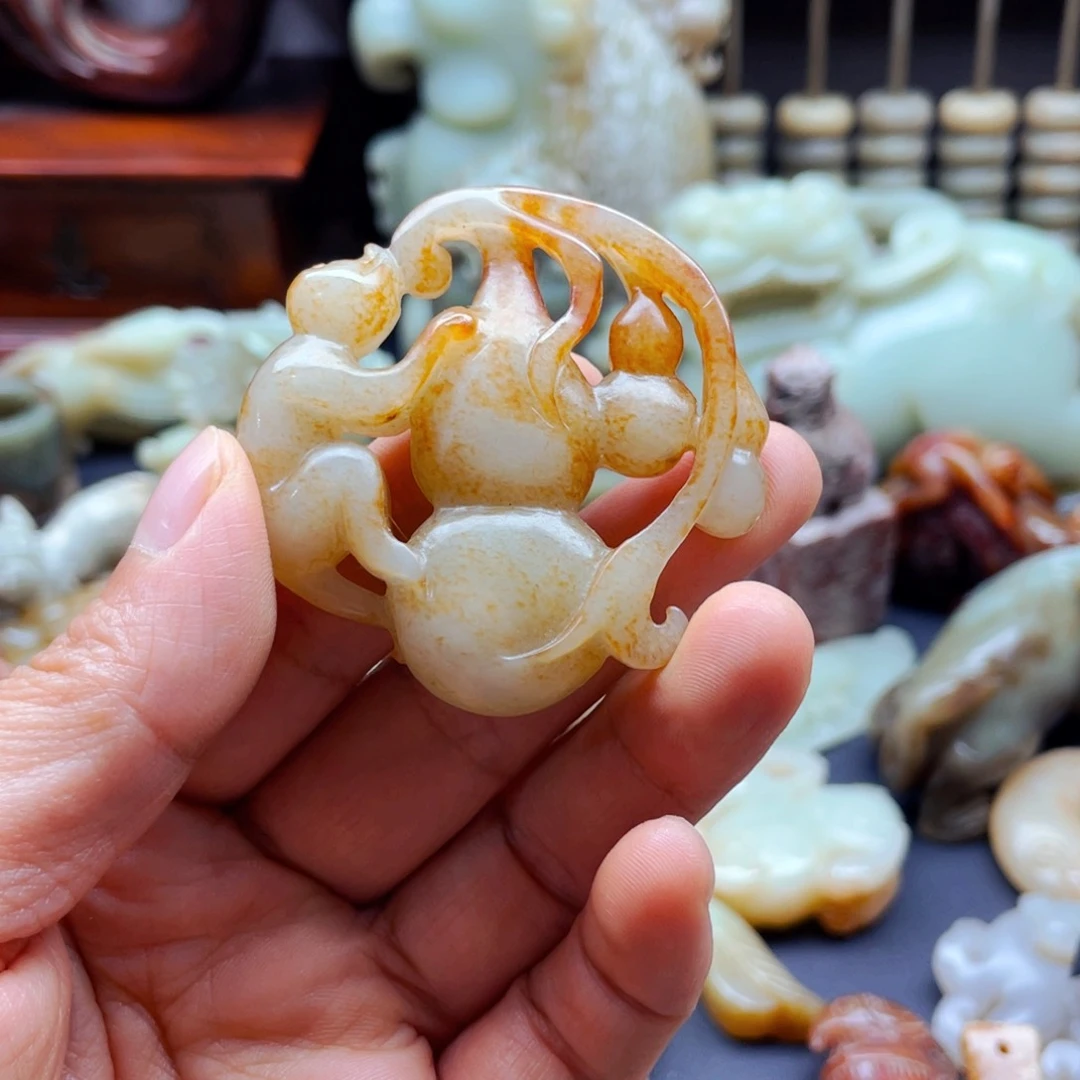 白玉菩提吊坠摆件