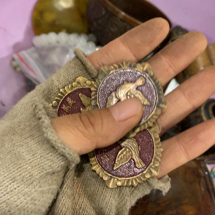 沉***默瓷片同享之心人皆有之……堂皇