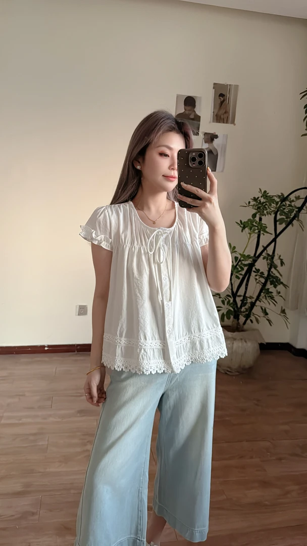 小思 重工花边绑带衬衣娃娃衫木耳边袖子