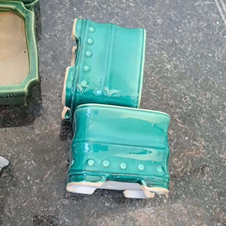 无铅玻璃用****6石湾公仔花盆两个