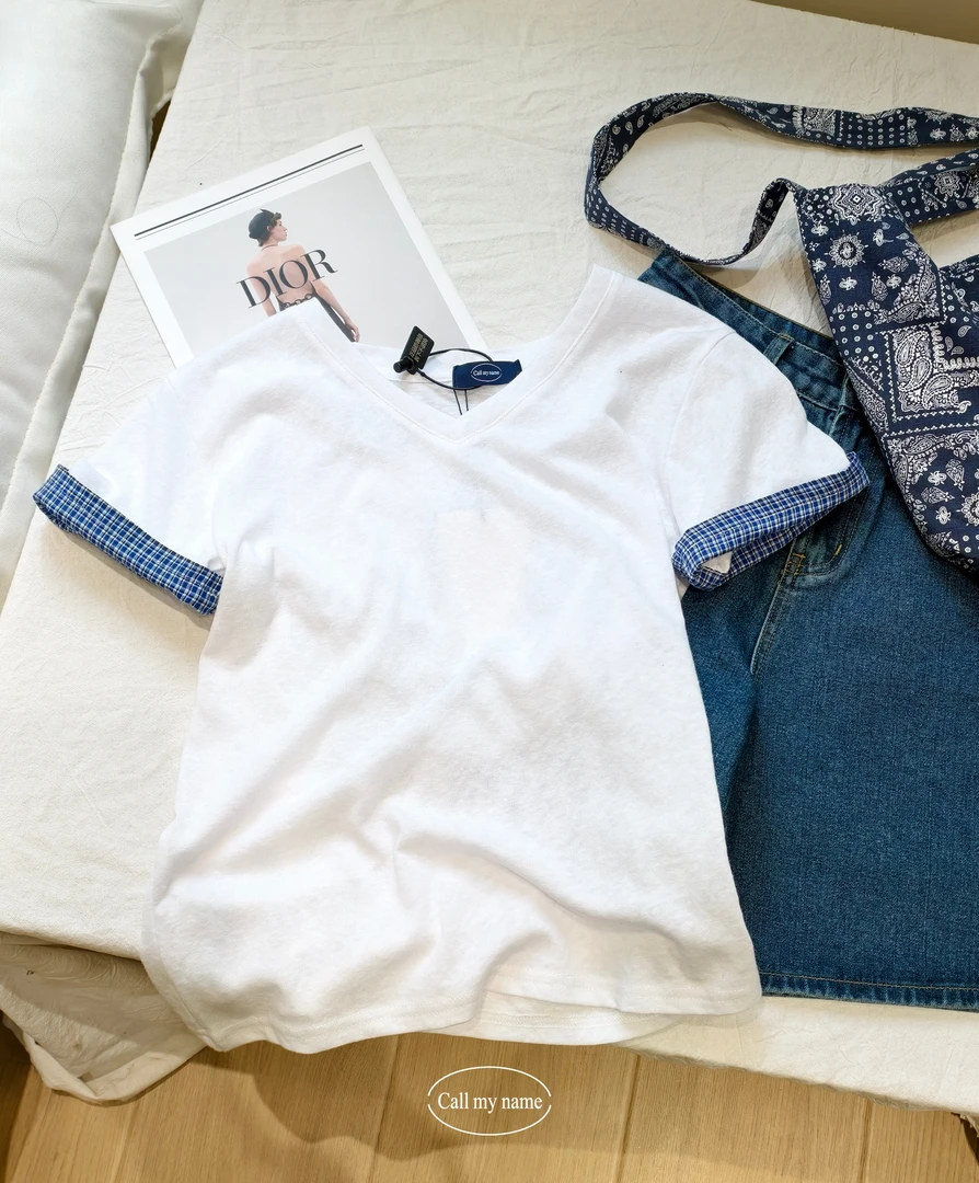 韩国代购. Call my name    miu系短袖   翻边 雪花棉 L25050304