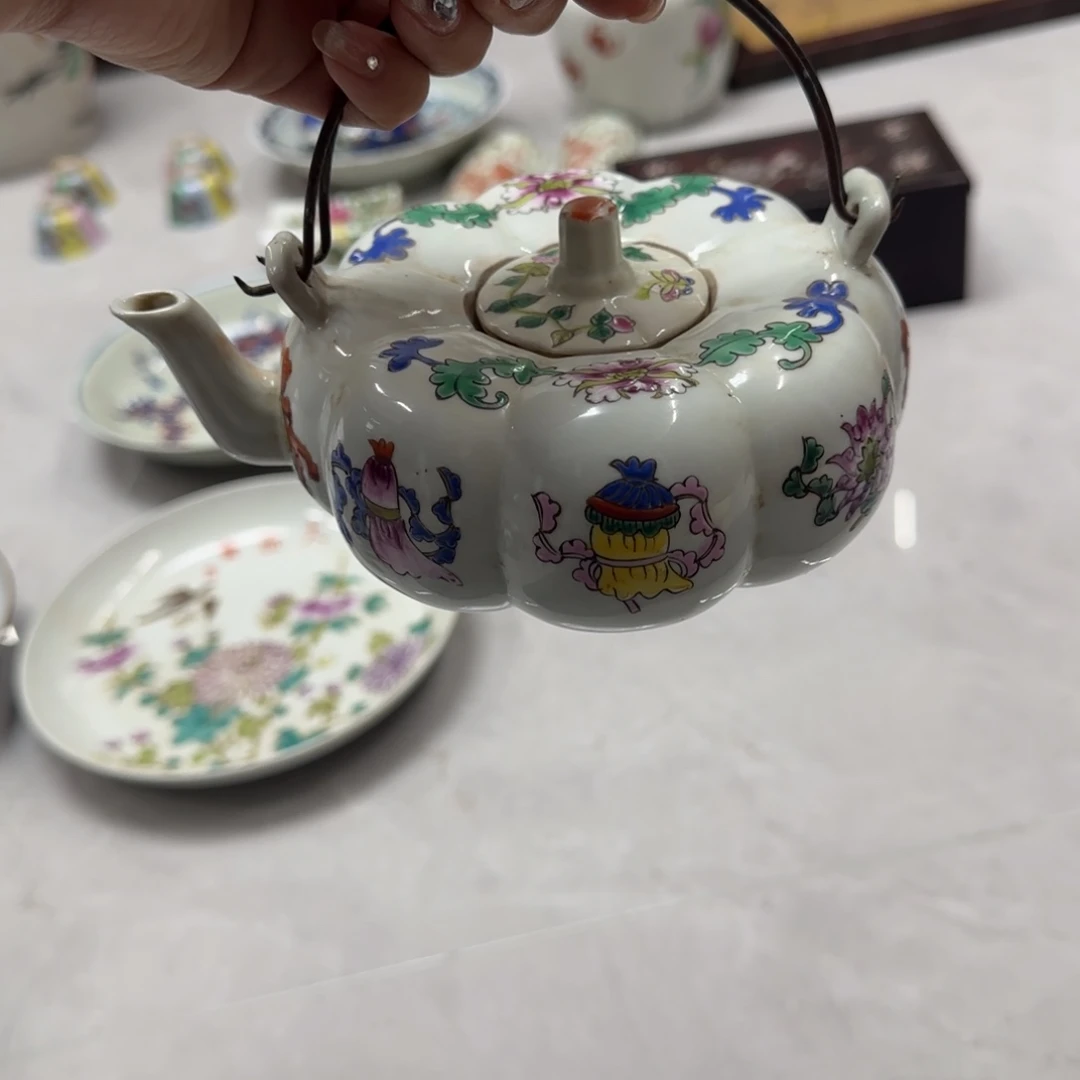 上***吉大叶紫檀（黑酸枝木类）工艺品