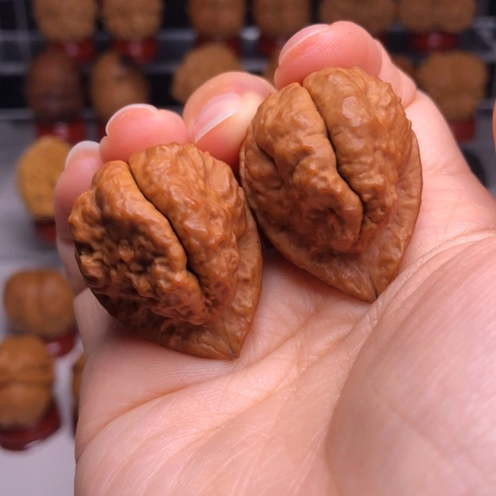 文玩核桃吊坠A****風16羊头蟾