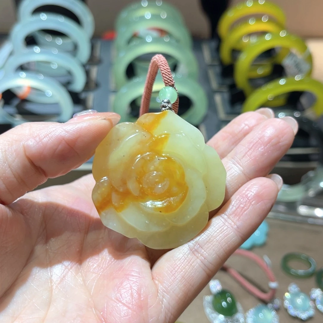 岫玉手镯未镶嵌手镯