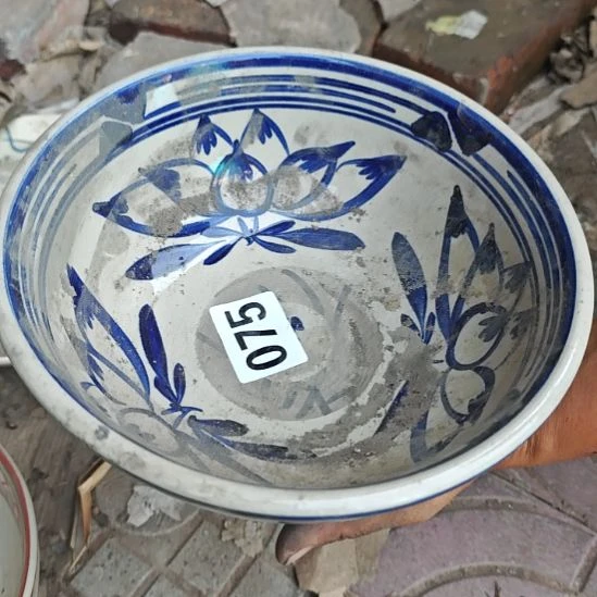 库存微瑕大碗一个