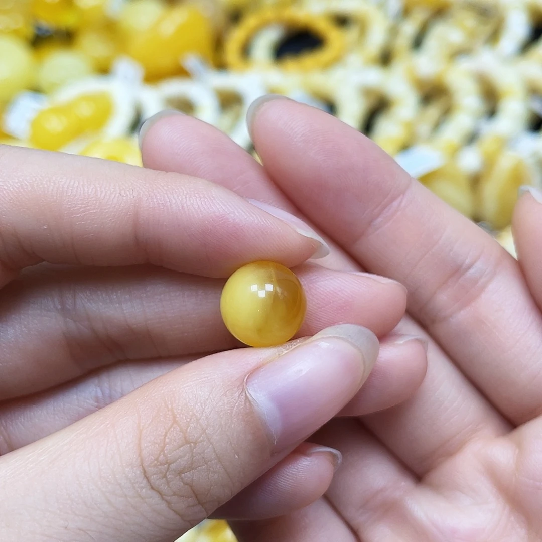 裸石蜜蜡未镶嵌圆珠11mm瑕