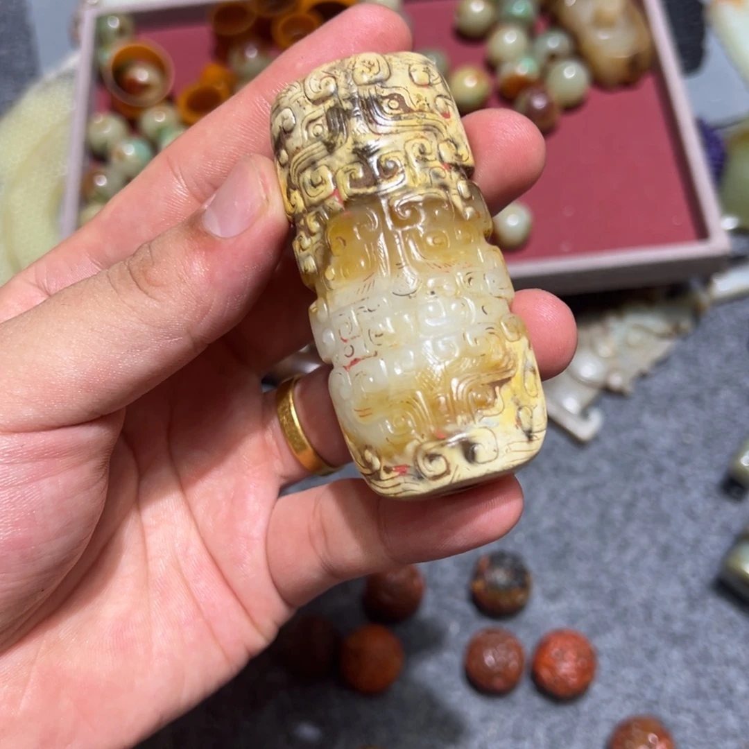 镭***星未镶嵌和田玉（糖玉）挂件和田玉