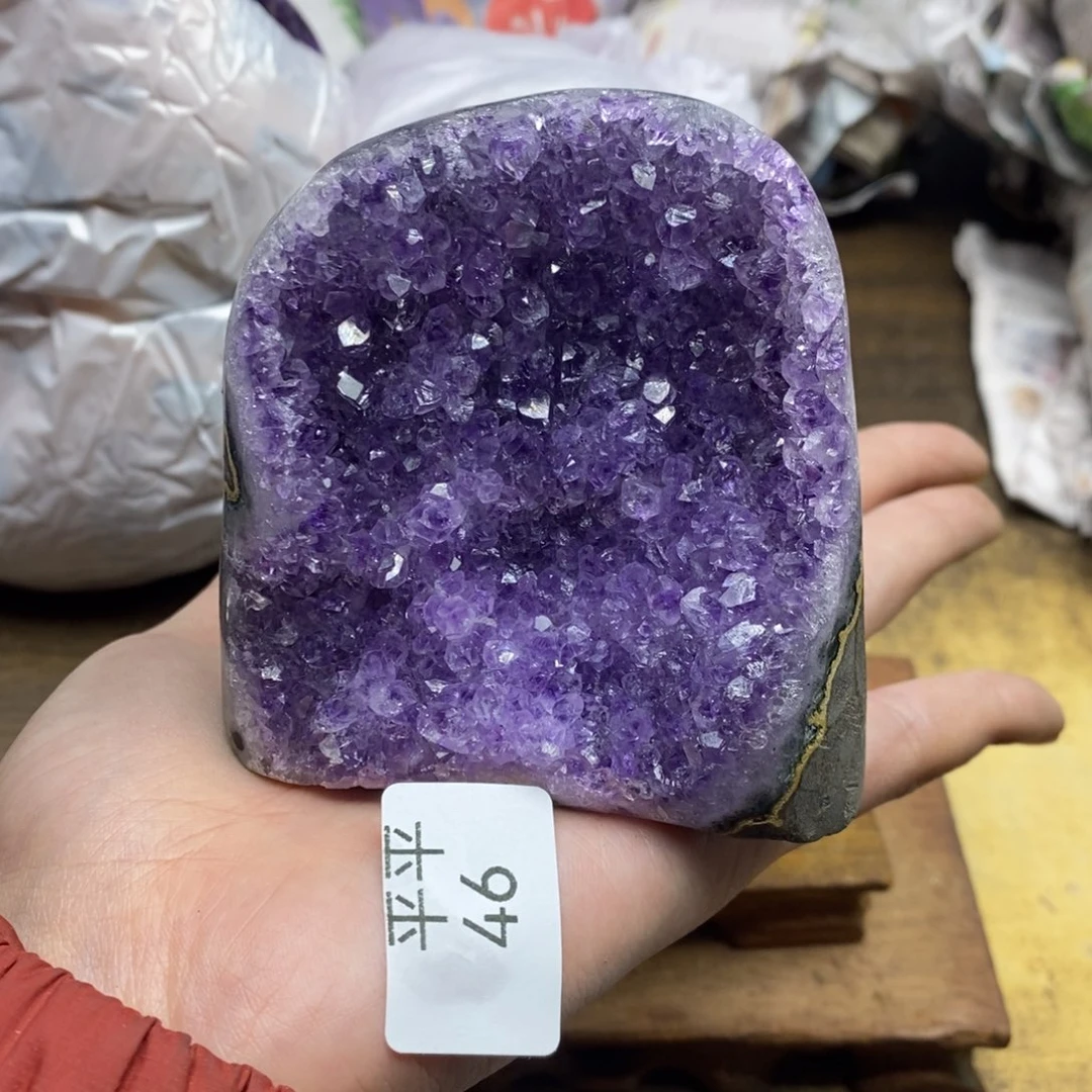 紫晶乌拉圭未镶嵌