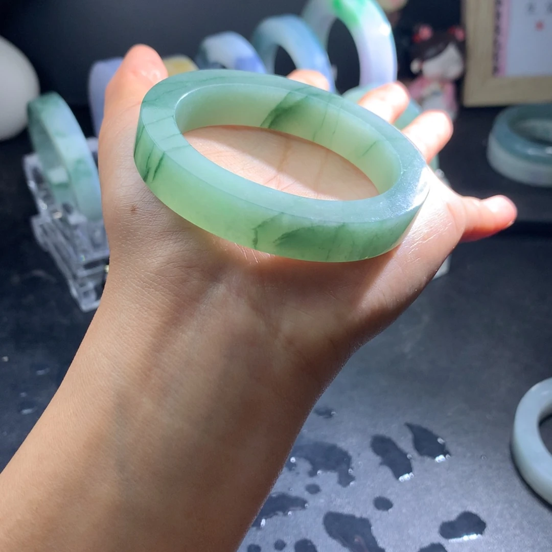 定制翡翠手镯未镶嵌