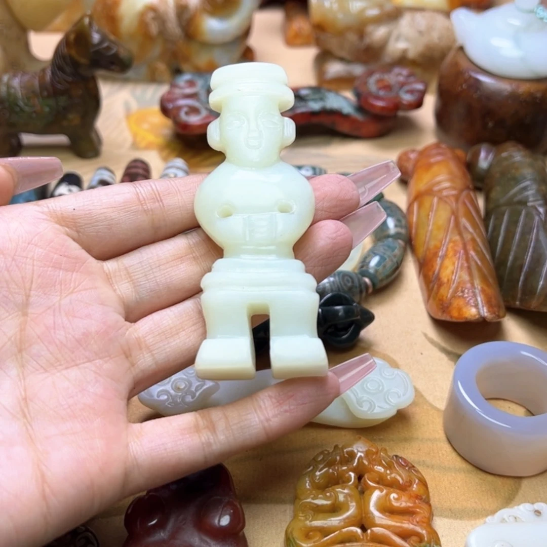 【闪购商品】蛇纹石玉颈饰未镶嵌