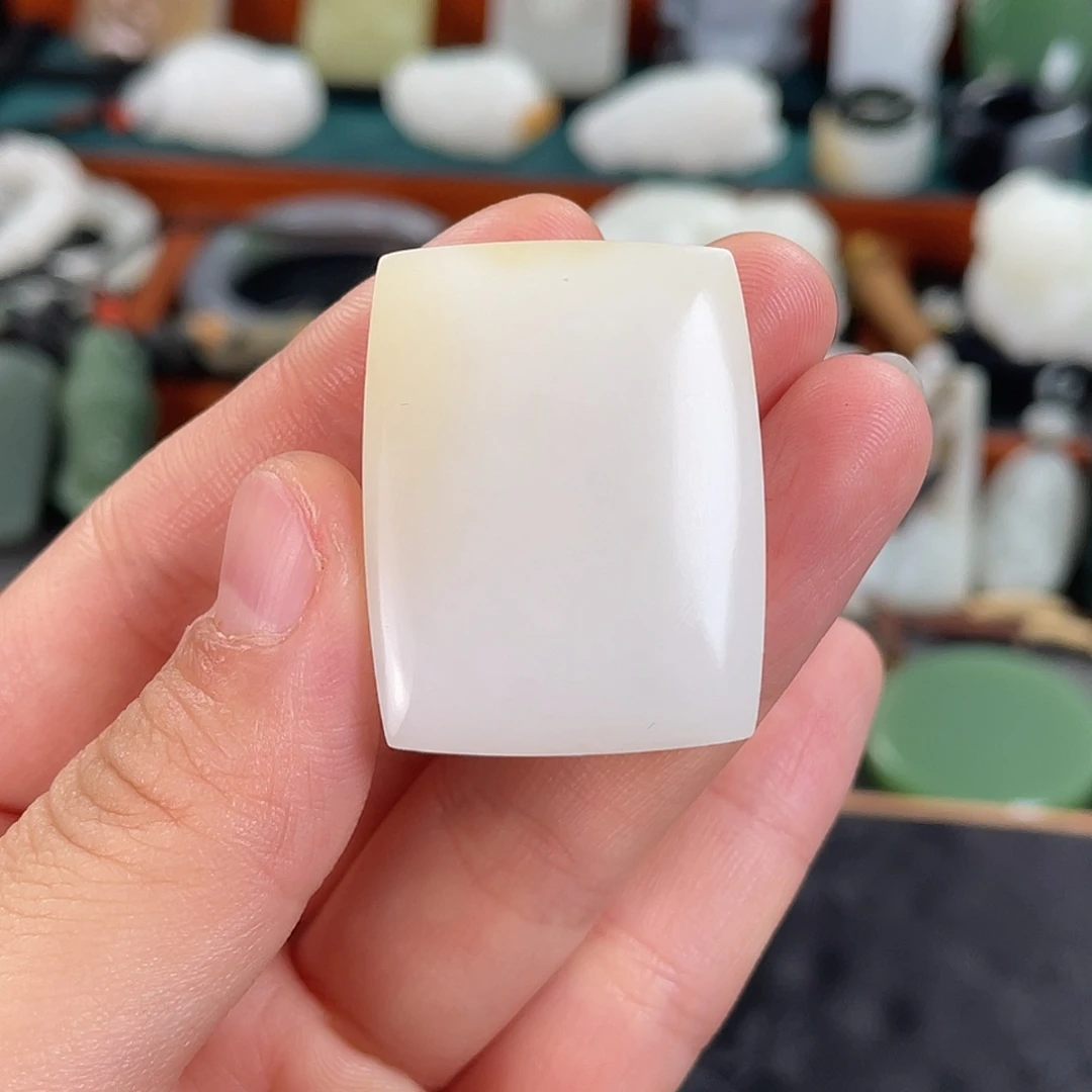 未镶嵌和田玉挂件