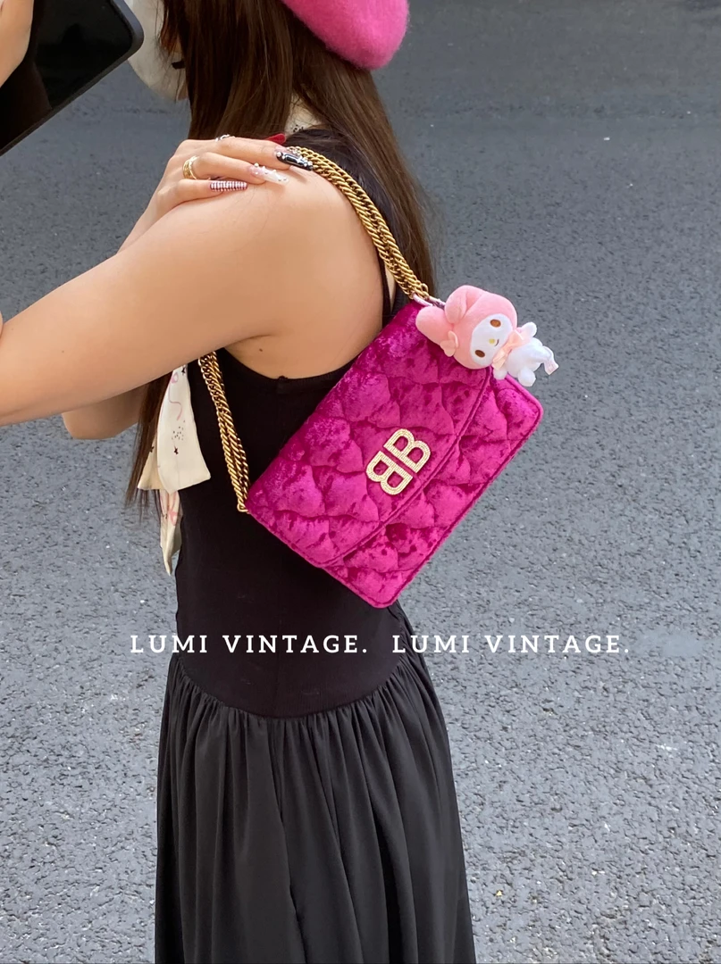 95新 Balenciaga/巴黎世家 Lumi包展-粉紫色丝绒单肩woc单肩包