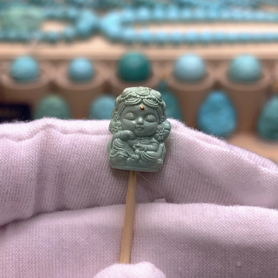 绿松石未镶嵌珠宝奇石