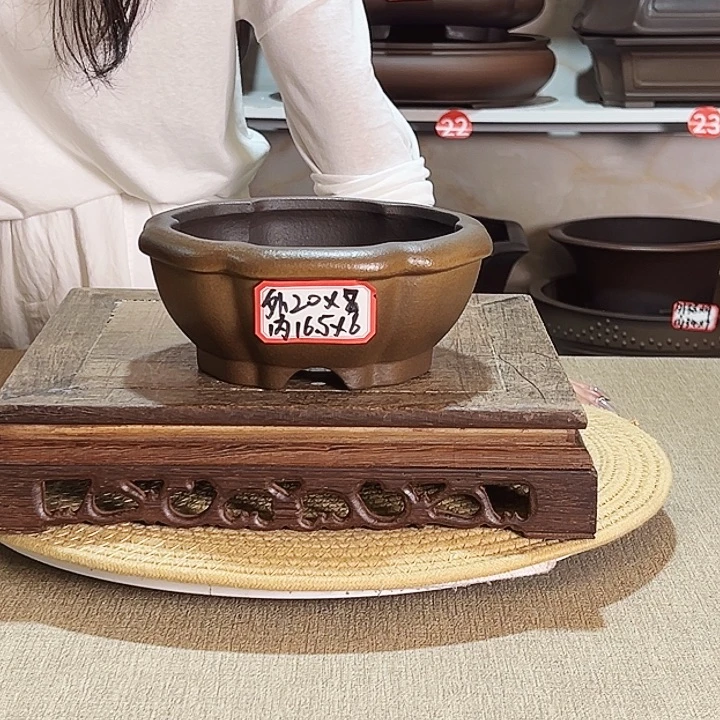 紫砂花盆紫砂花盆
