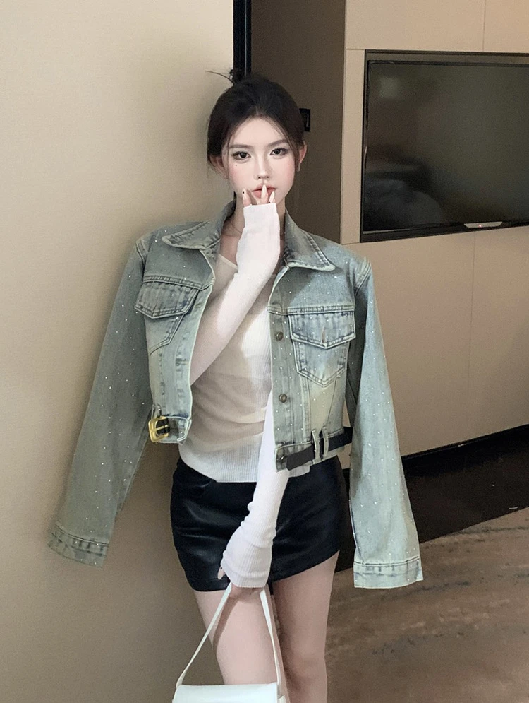重工镶钻短款牛仔外套女小个子早春秋季网红同款烫钻工装夹克上衣