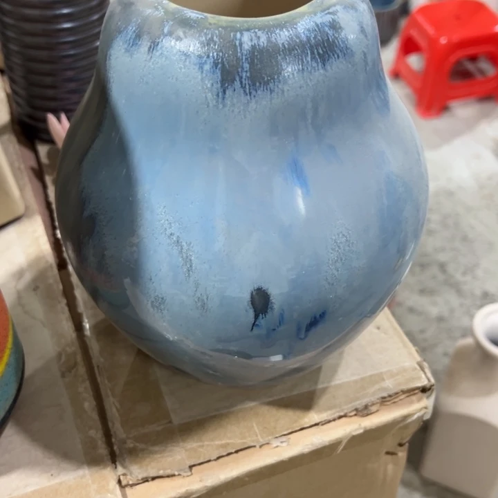 陶瓷花瓶摆件微瑕捡漏出