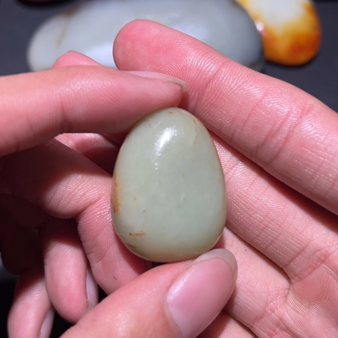 和田玉未镶嵌珠宝奇石