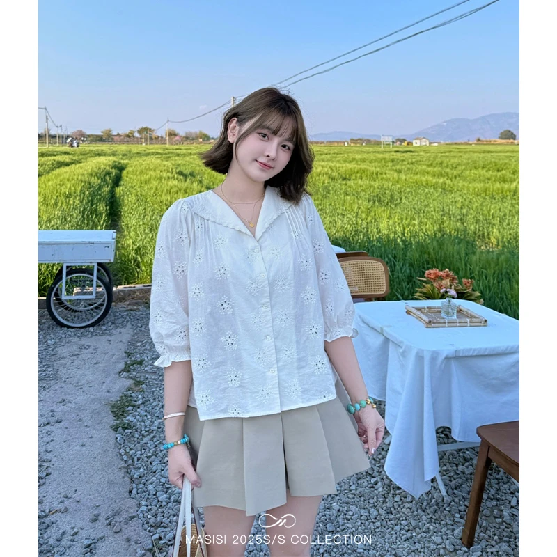 马西西大码女装正肩V领刺绣翻领衬衫夏季胖mm度假风宽松显瘦上衣
