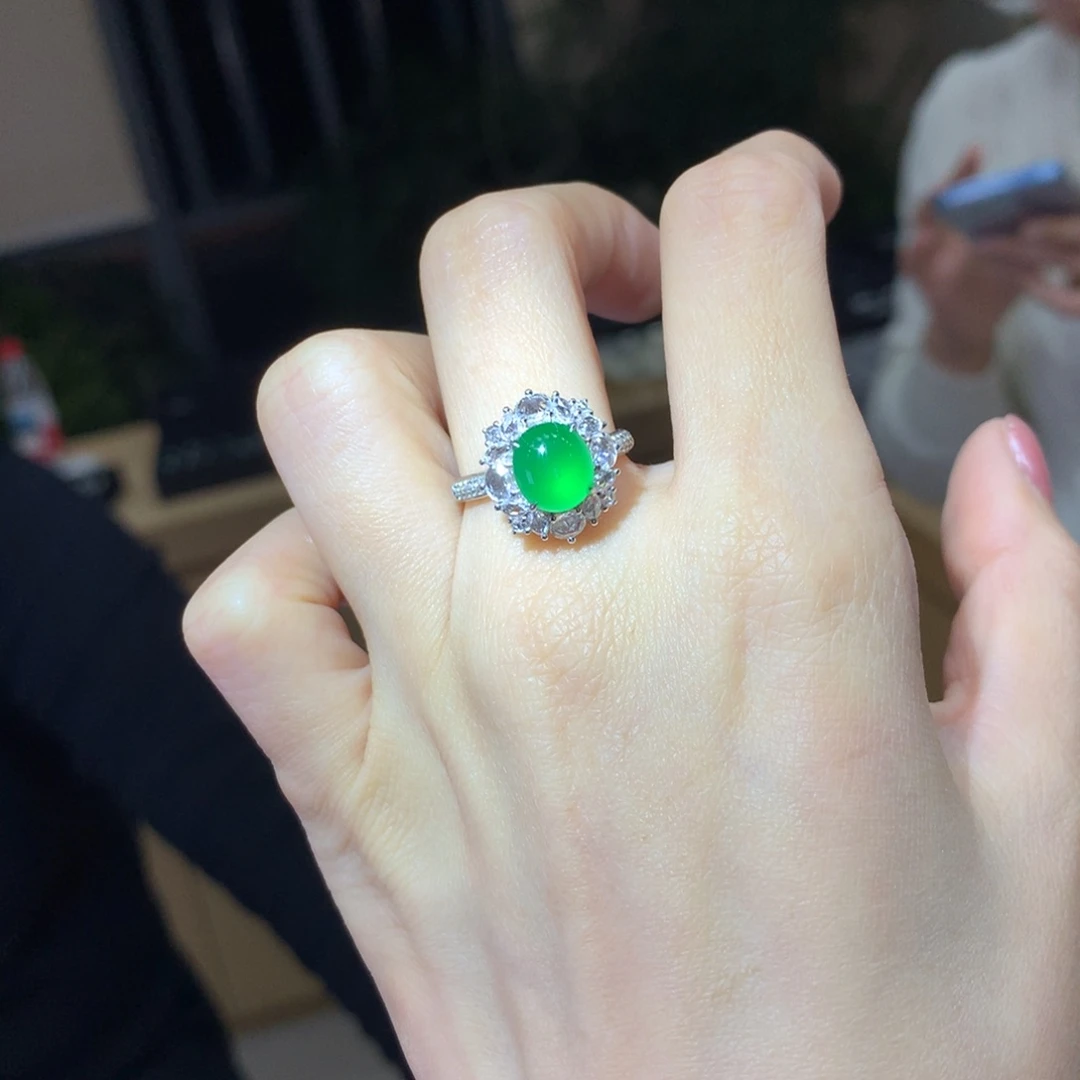 18K金镶嵌戒指翡翠用****1不退不了