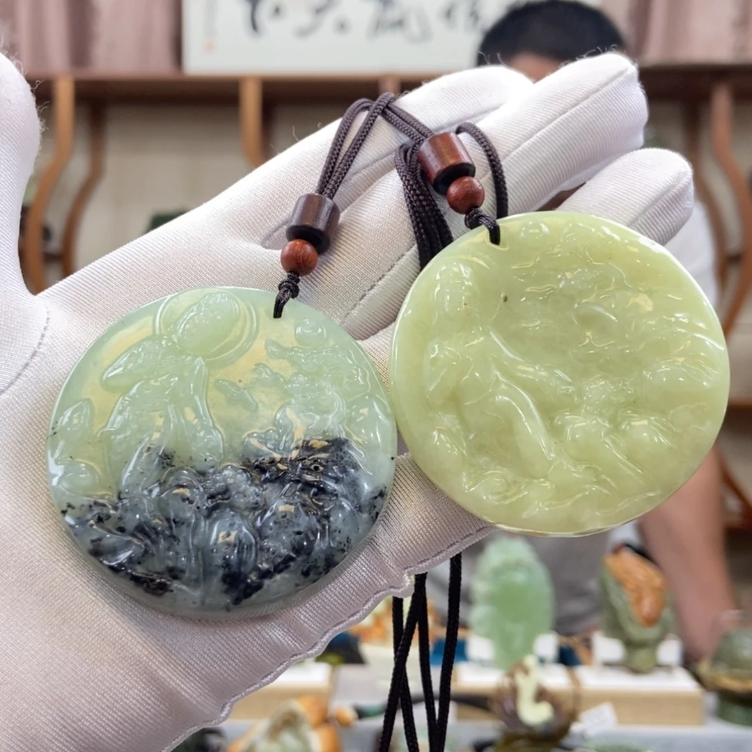 未镶嵌蛇纹石玉山水观音（多样性发一件