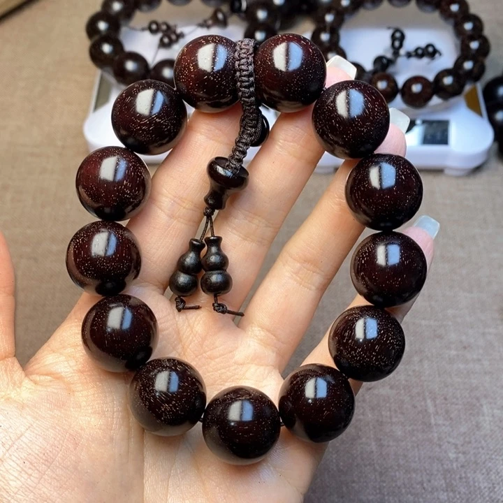 檀香紫檀（小叶紫檀）1.8满星