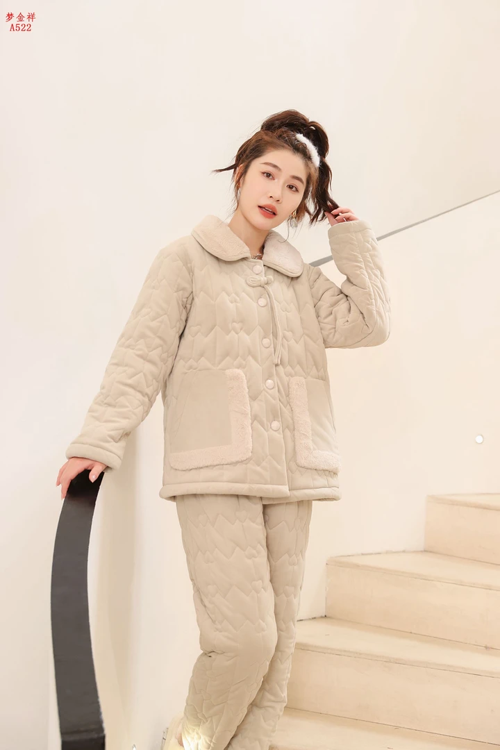 【秀秀家】冬季上新《爱心灰》三层夹棉保暖睡衣套装家居服