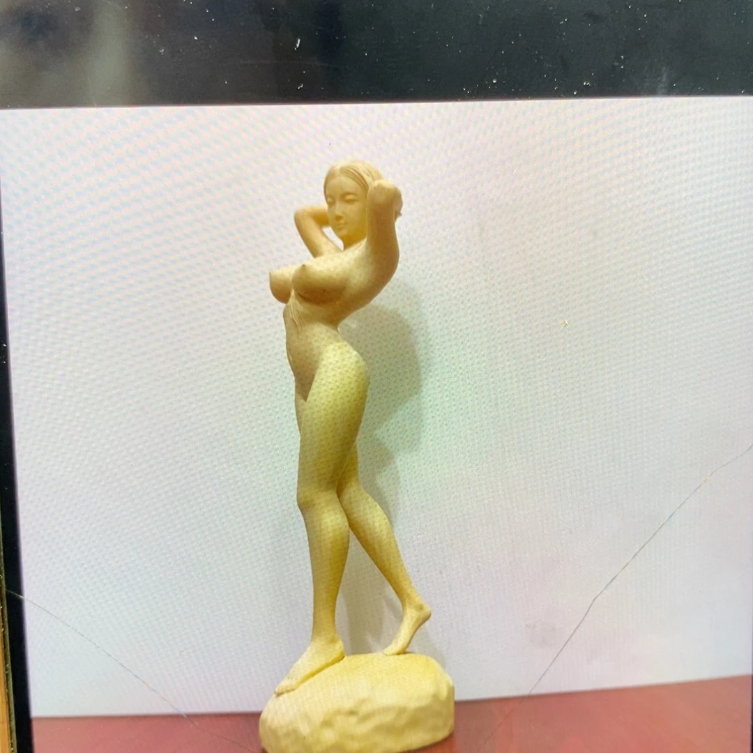 乐***叔木黄杨木18高裸体美女