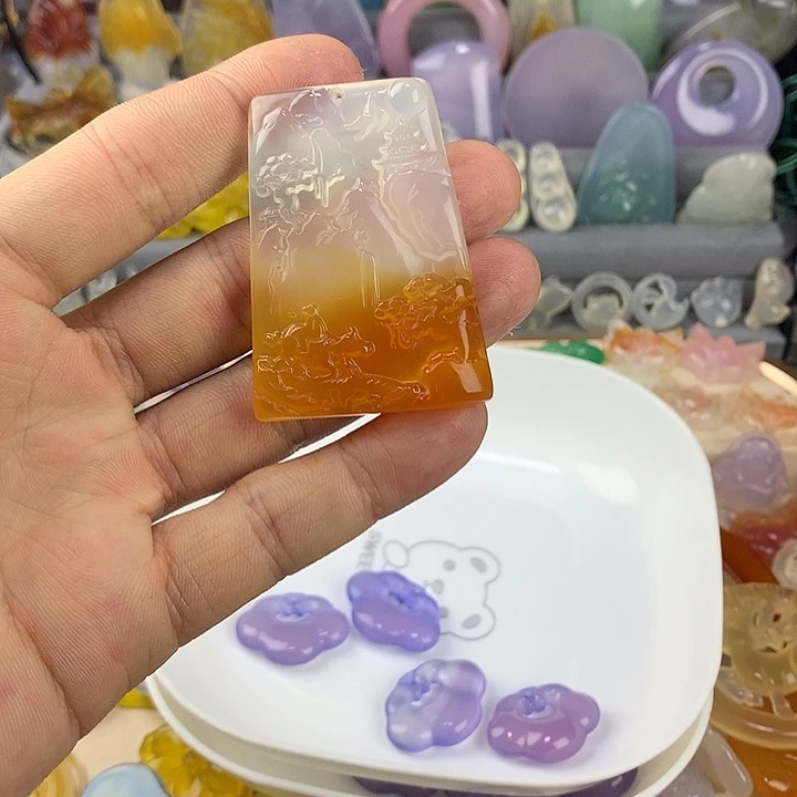 (***)玛瑙/玉髓未镶嵌颈饰