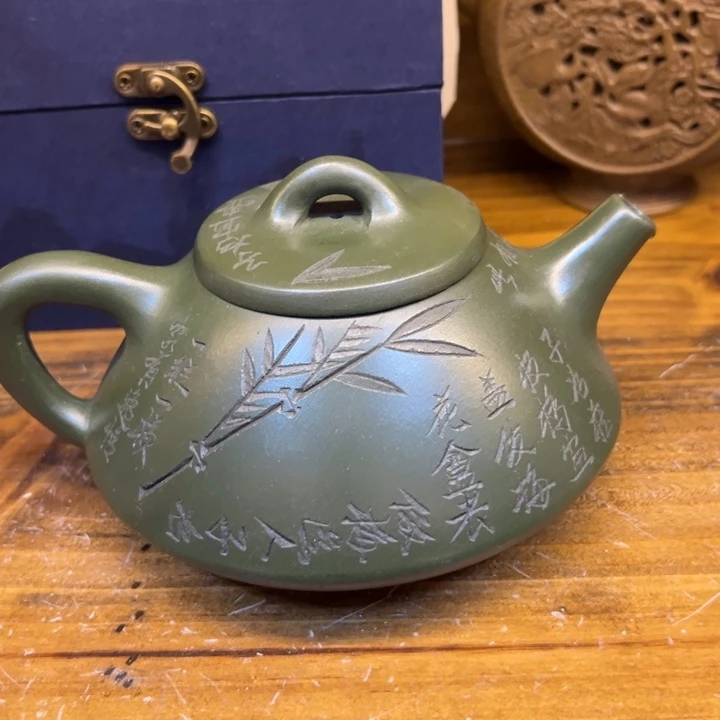 紫砂壶等艺术精品