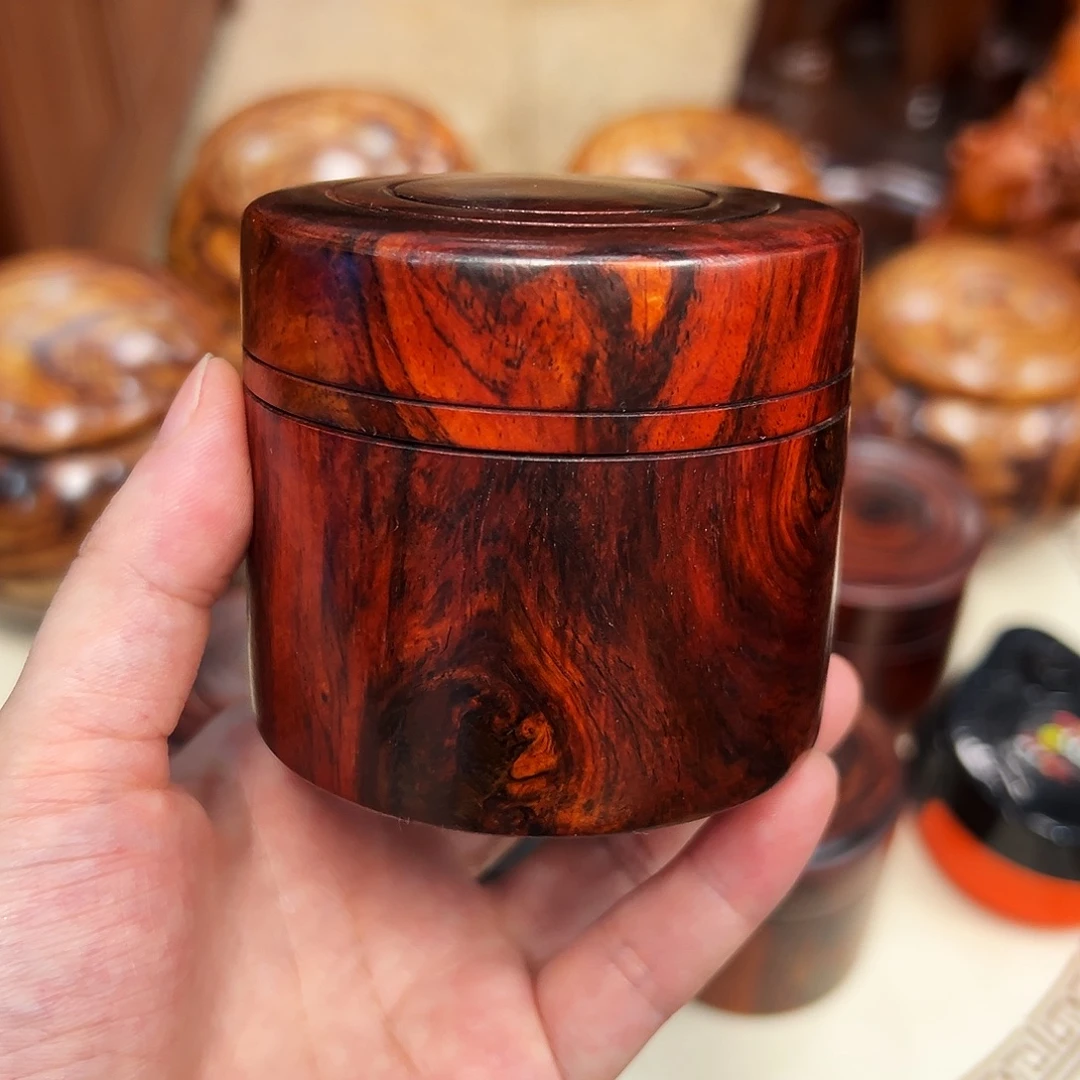 做***。老挝大红酸枝罐子