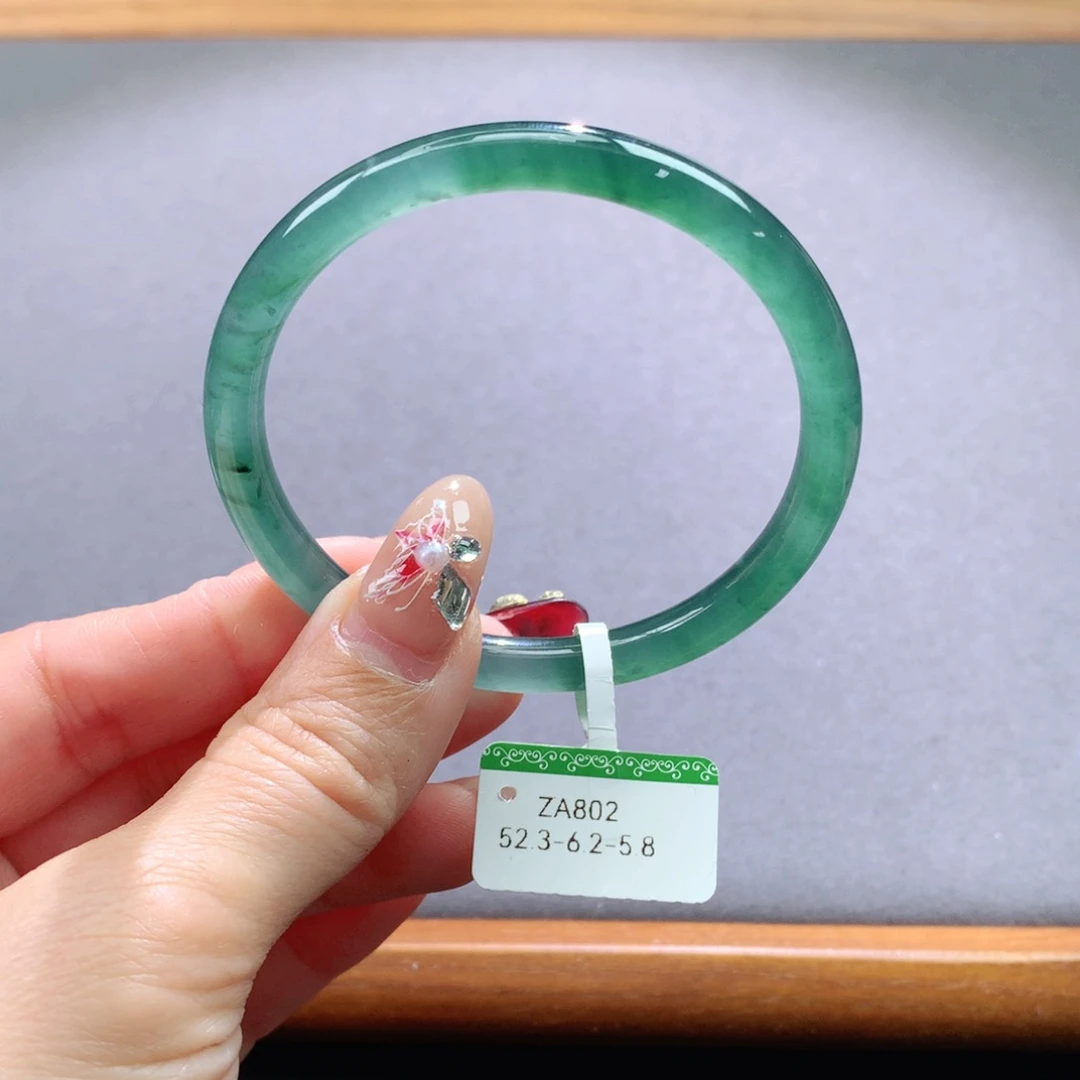 翡翠手镯未镶嵌天然翡翠手镯叮当镯