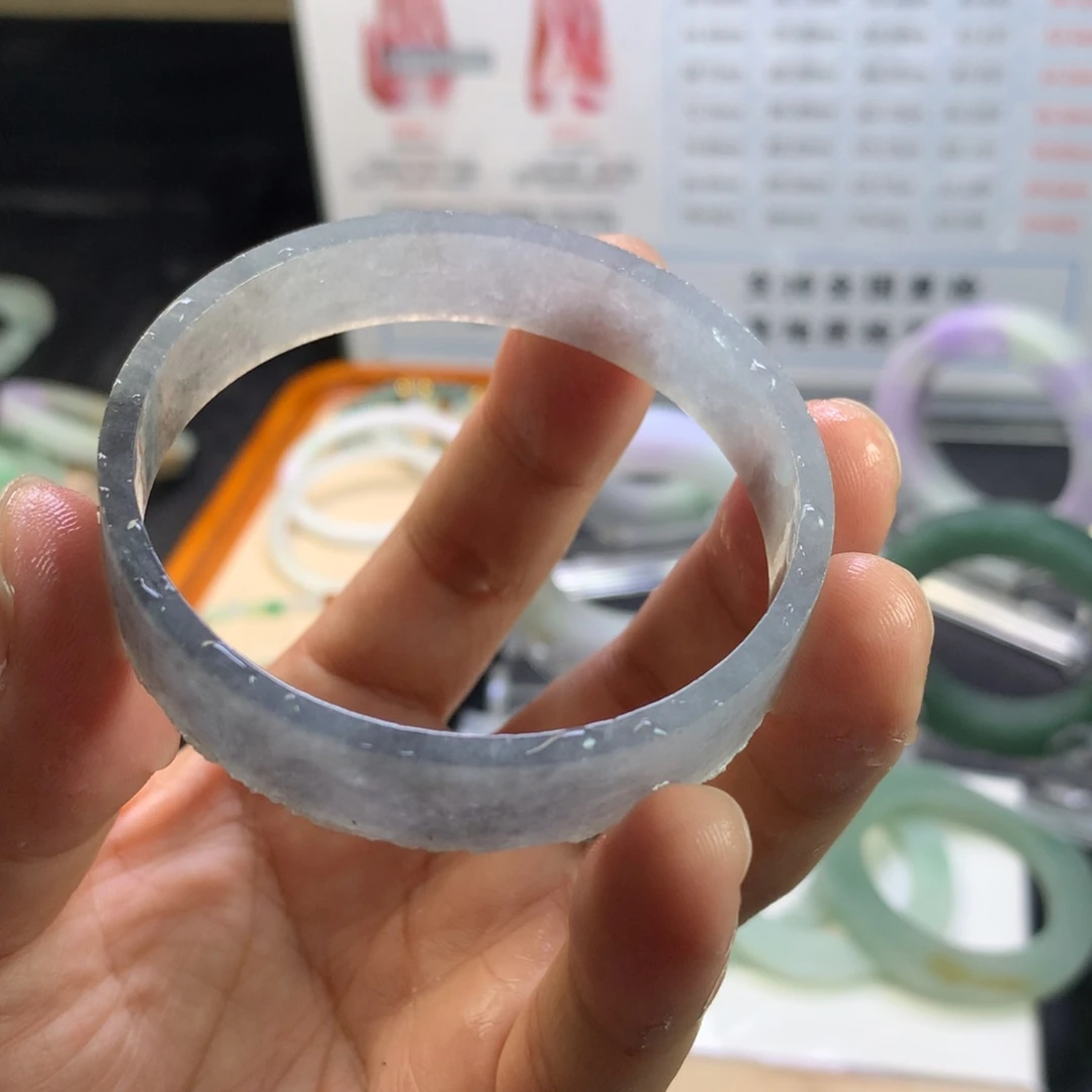 定制翡翠手镯未镶嵌56