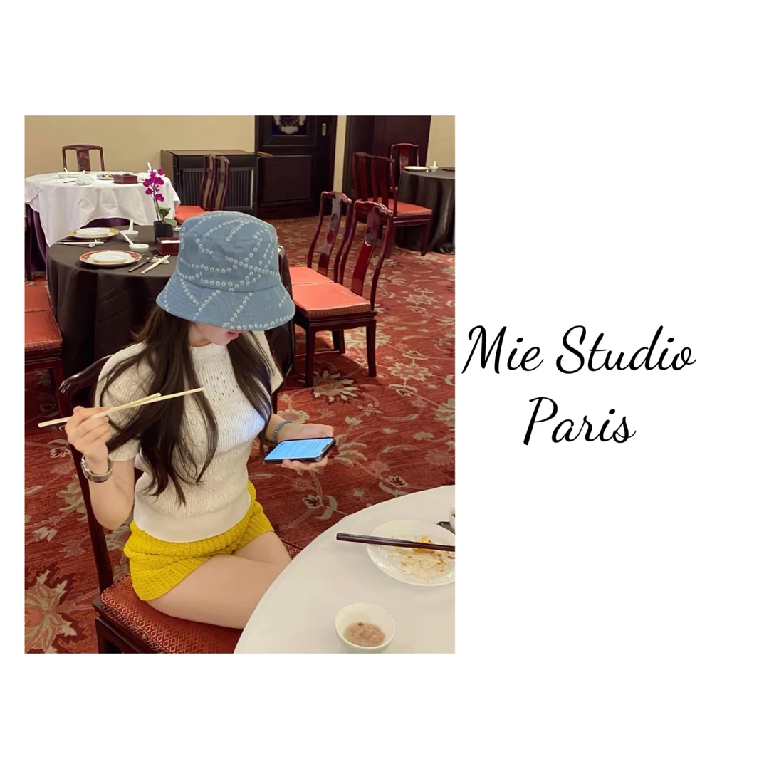 25香香春夏新款镂空套头针织衫（#017）