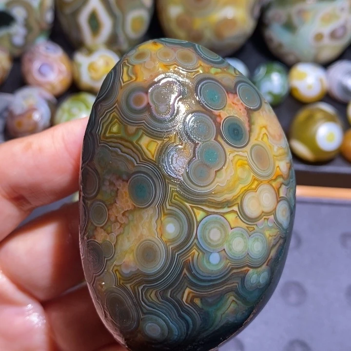 未镶嵌玛瑙/玉髓珠宝半成品63