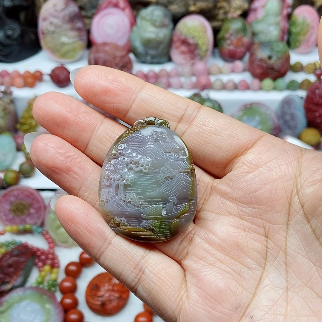 未镶嵌石英质玉（盐源）珠宝半成品