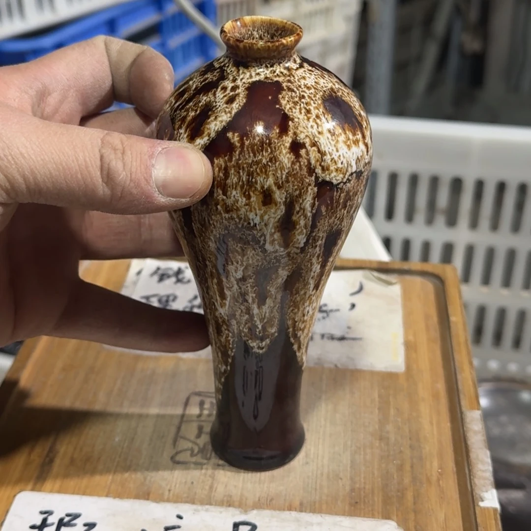 瑕疵介意勿拍陶瓷器皿B090