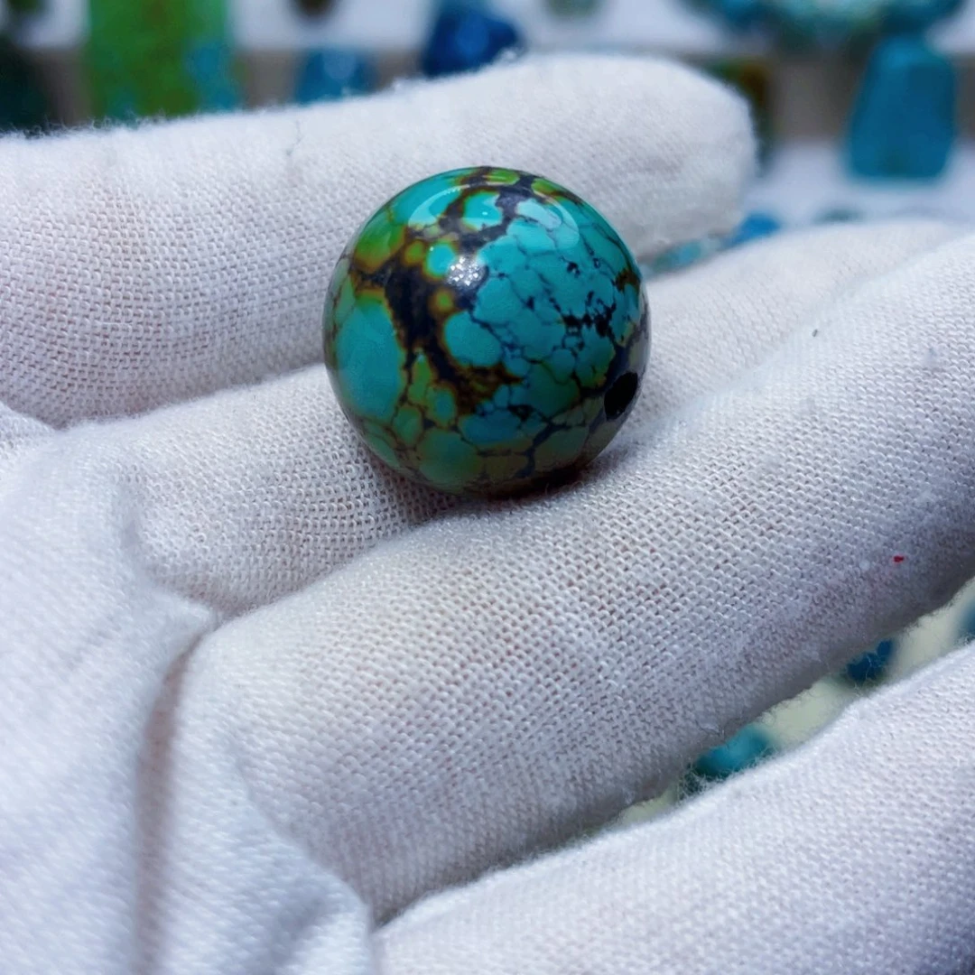 绿松石未镶嵌饰品