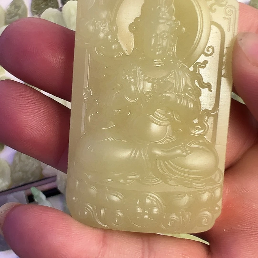 颈饰未镶嵌和田玉