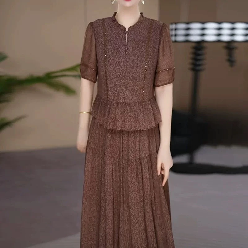 妈妈夏装洋气连衣裙中年女年轻2025新款40岁50中老年夏季气质裙子