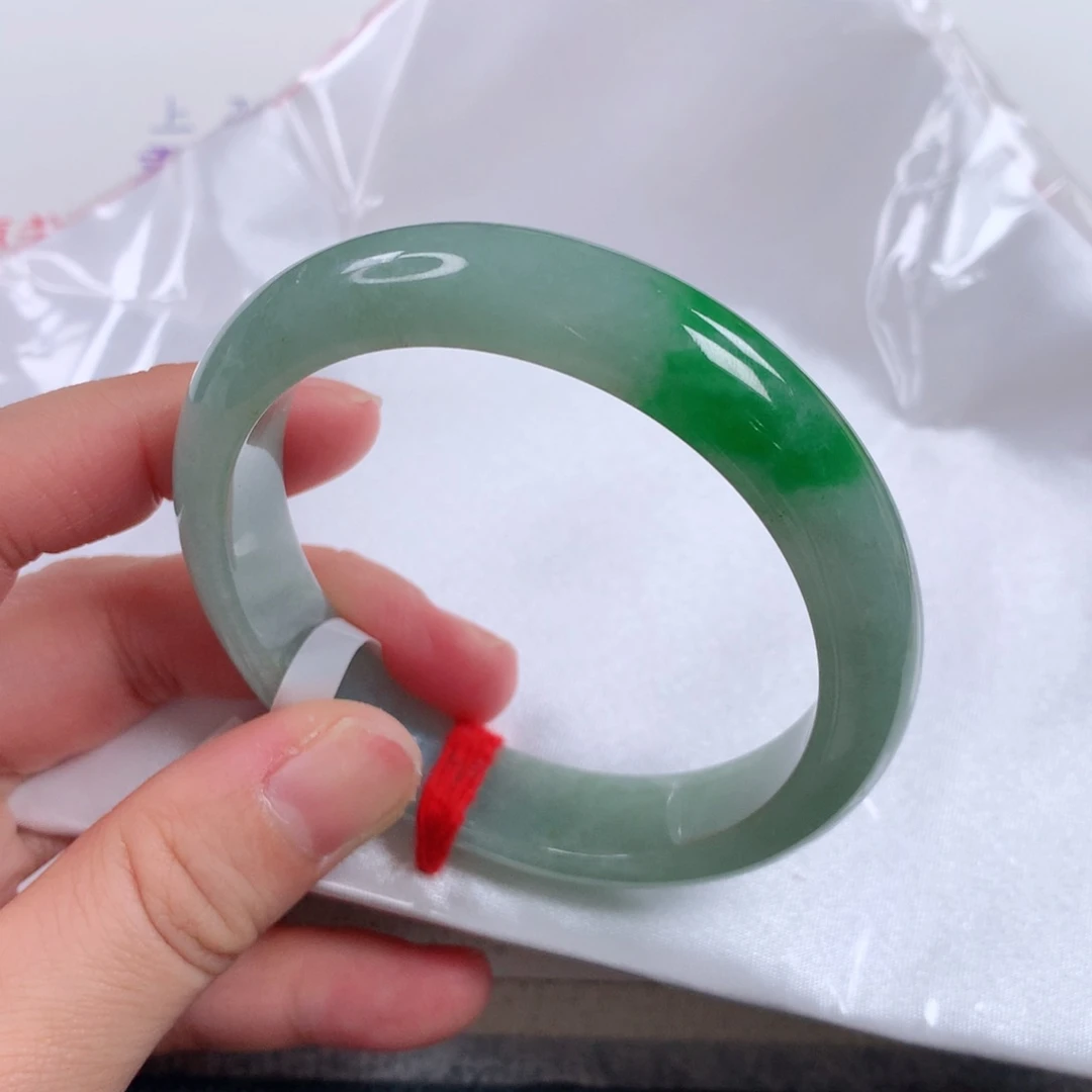 未镶嵌手镯翡翠 正圈飘阳绿②①⑤