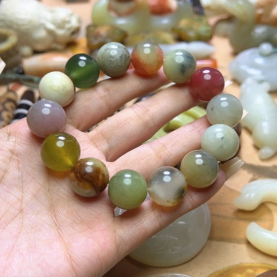 【闪购商品】蛇纹石玉颈饰未镶嵌