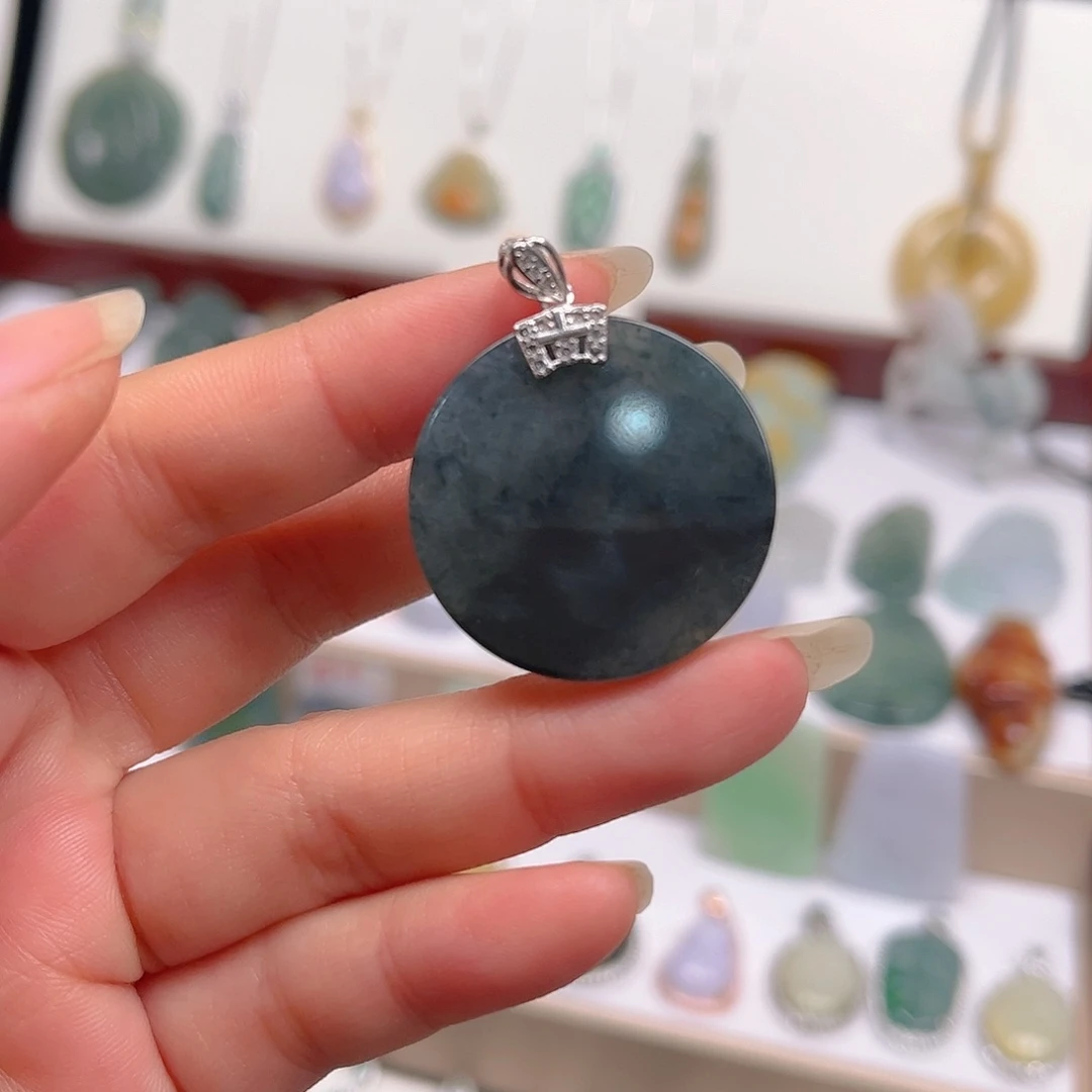 【闪购商品】翡翠颈饰银S925镶嵌越*吊坠