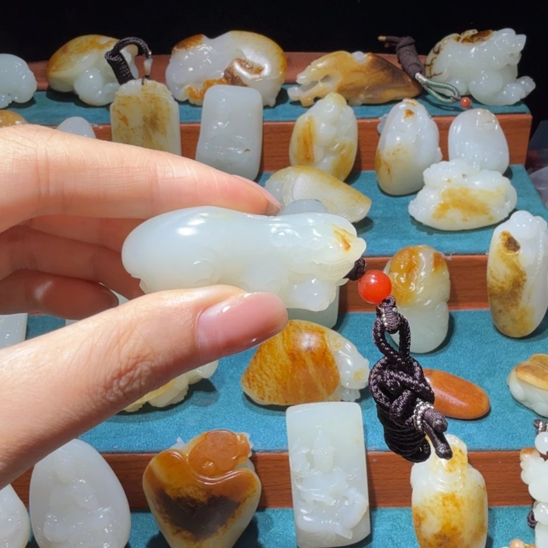 万***意颈饰未镶嵌和田玉