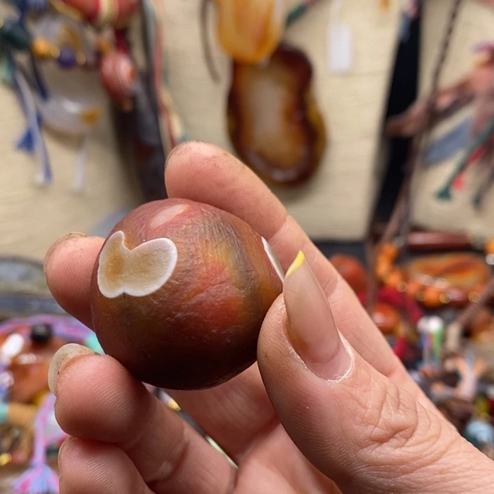 玛瑙/玉髓颈饰未镶嵌九*儿