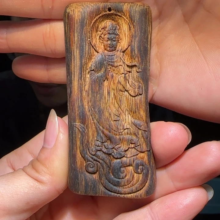 吊坠沉香蓝香吊坠16.5克