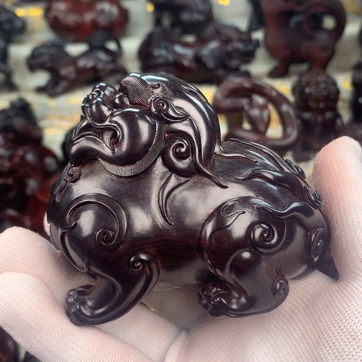 檀香紫檀（小叶紫檀）朱*