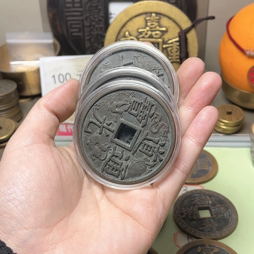 铜懵***哈一物一拍 现场下单